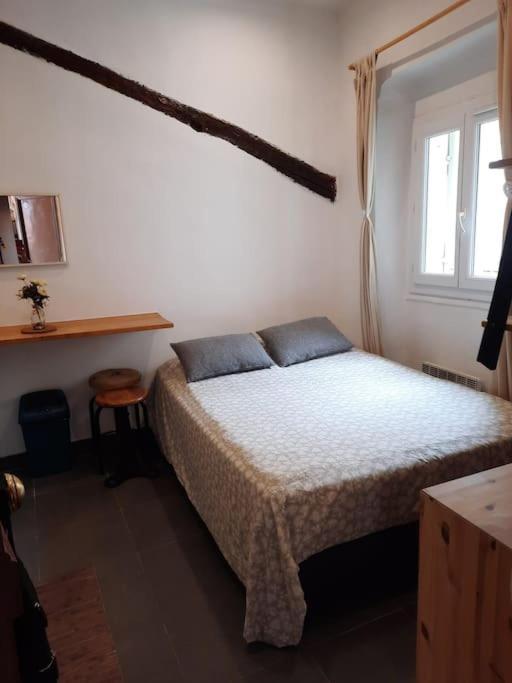 Studette En Plein Coeur Du Vieux