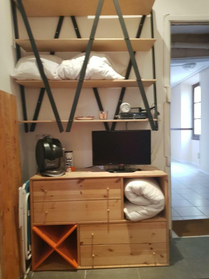 Appartement Studette En Plein Coeur Du Vieux